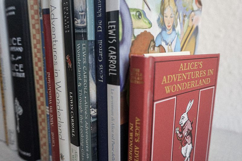 Alice im Wunderland: Eine andere Welt ist möglich - …Sie…