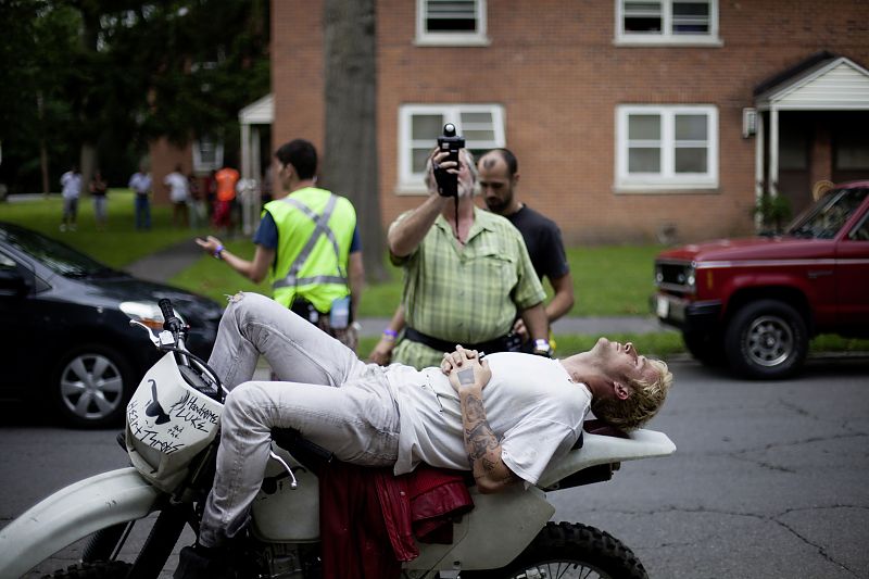 Hinter den Kulissen: Drehmomente - Pause beyond the pines.