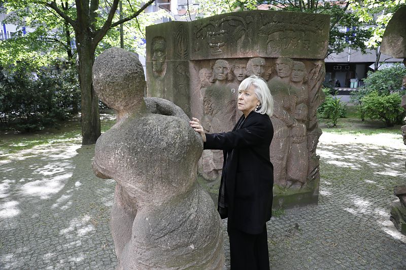 Durch Berlin mit: Margarethe von Trotta - Margarethe von Trottas Spielfilm über die wahren Ereignisse mit dem Titel "Rosenstraße" entstand im Jahr 2003