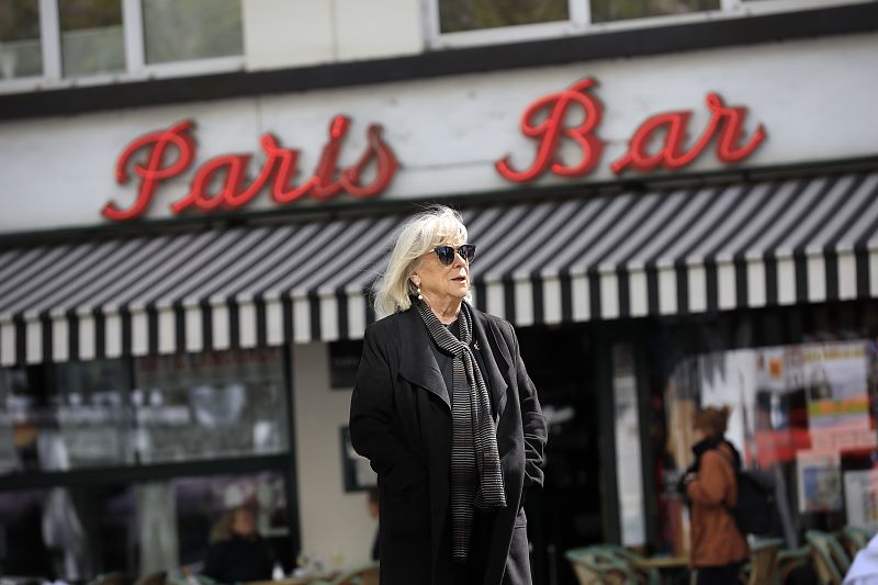 Durch Berlin mit: Margarethe von Trotta - Ihre Liebe zum Film und zum Kino entdeckte sie bereits 1961 als Junststudetin in Paris. Später traf sie sich oft mit anderen Regisseur*innen und Schauspierler*innen in der Berliner Pars Bar.