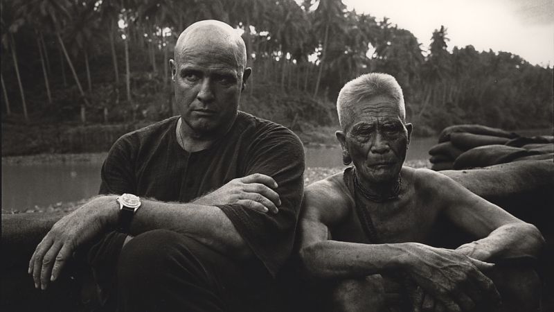 Mit Mary Ellen Mark am Set von Apocalypse Now - So andächtig erlebte man Marlon Brando in seiner Rolle als Colonel Walter E. Kurtz eher selten.