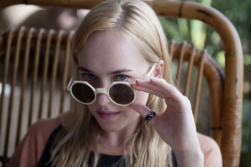 Sonnige Illusionen: Sieben Filme, die den Sommer verlängern - »A Bigger Splash«: Luca Guadagnino weiß einfach, wie Sommer geht. In diesem Fall inszeniert einen erotischen Thriller rund um einen intellektuell aufgeladenen Swimmingpool.