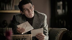 Journalist Tony, gespielt von Josh O`Connor © Sky UK Ltd / Kimberley French