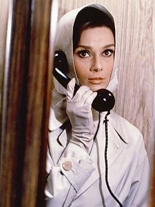 Audrey Hepburn gibt sich geheimnsivoll. © DR/Lobster