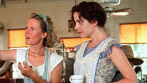 Idgie und Ruth servieren diverse Köstlichkeiten © Studiocanal