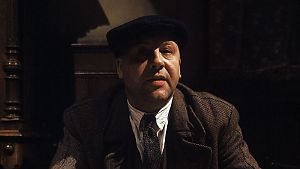 Günter Lamprecht als Biberkopf in "Berlin Alexanderplatz"