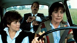 Selbst bei der Irrfahrt ins Grüne, darf der Blick auf die Uhr nicht ausfallen. © STUDIOCANAL GmbH