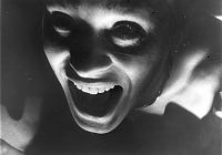 Bild zu Der Kopf als Geisterhaus: Eine Verneigung vor Bergmans Die Stunde des Wolfs