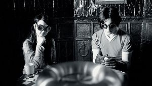 Meg und Jack White in "Jack Shows Meg His Tesla Coil"