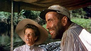 Rose Sayer (Katherine Hepburn) und Charlie Alnut in ruhigeren Gewässern. © ITV Global Entertainment