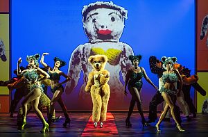 Bild zu Das Leben des Jean Paul Gaultier: Licht aus, Spot an