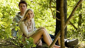 Patrick (Gabriel Basso) verliebt sich in Kelly (Erin Moriarty), den Schwarm seines besten Freundes. © (c) 2013 Toys House Productions LLC. All Rights Reserved.