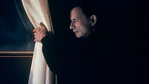 Der Blick hinter die bügerliche Fassade enthüllt wie in "Lost Highway" meist ein unheimliches Szenario
