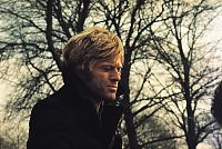 Bild zu Robert Redford: Teardrops keep falling …