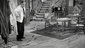 Auf Jacques Tatis Spuren: Sein Monsieur Hulot sorgt auch ohne körperliche Anwesenheit für Unordnung…